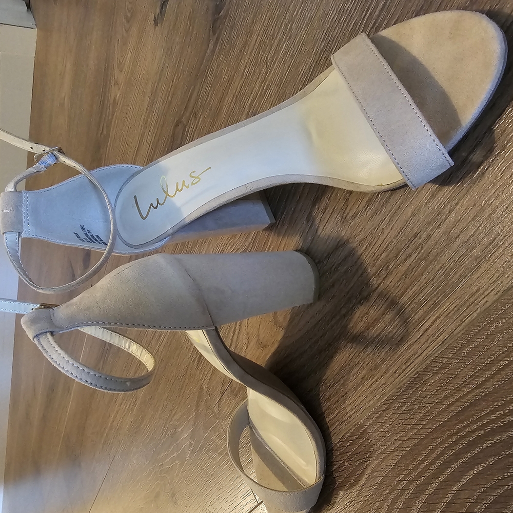 Lulu's Women's Cream Heeled Sandals